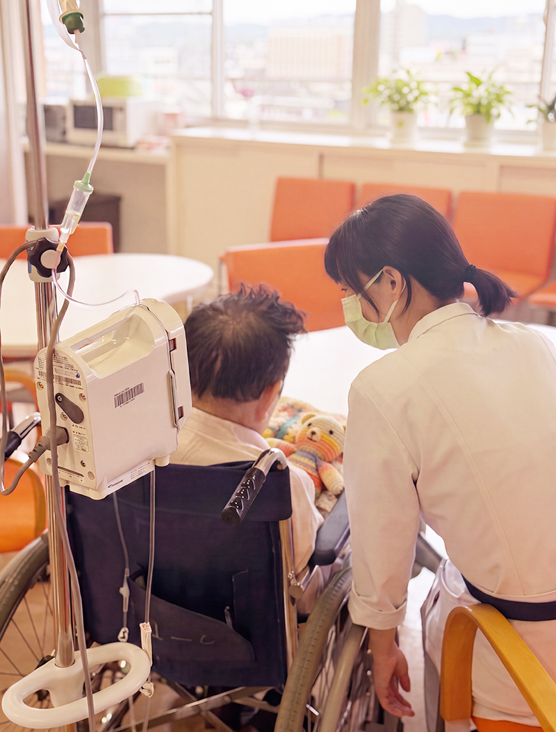 患者さんと看護師の様子